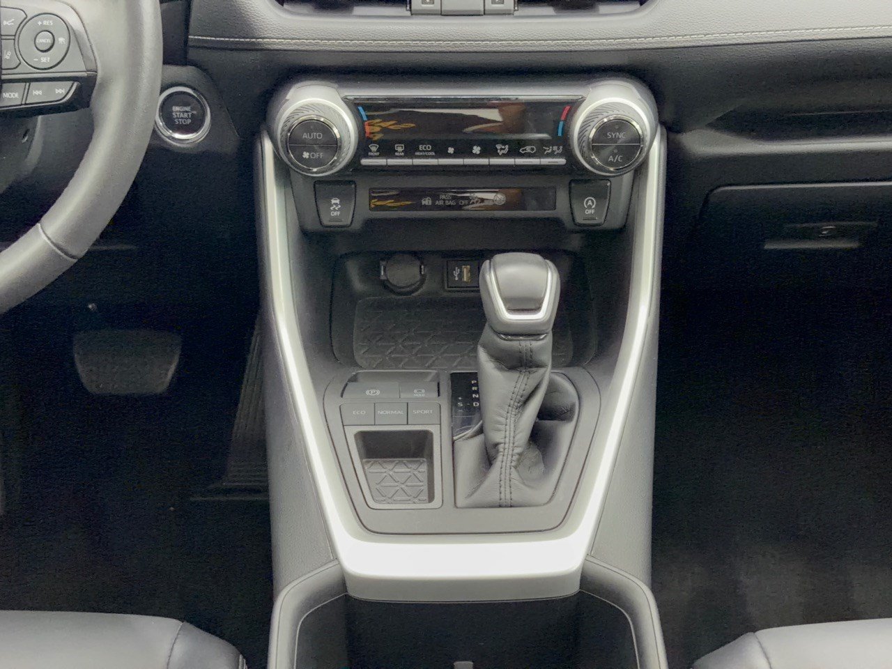 Certified 2023 Toyota RAV4 XLE Premium FWD image 22