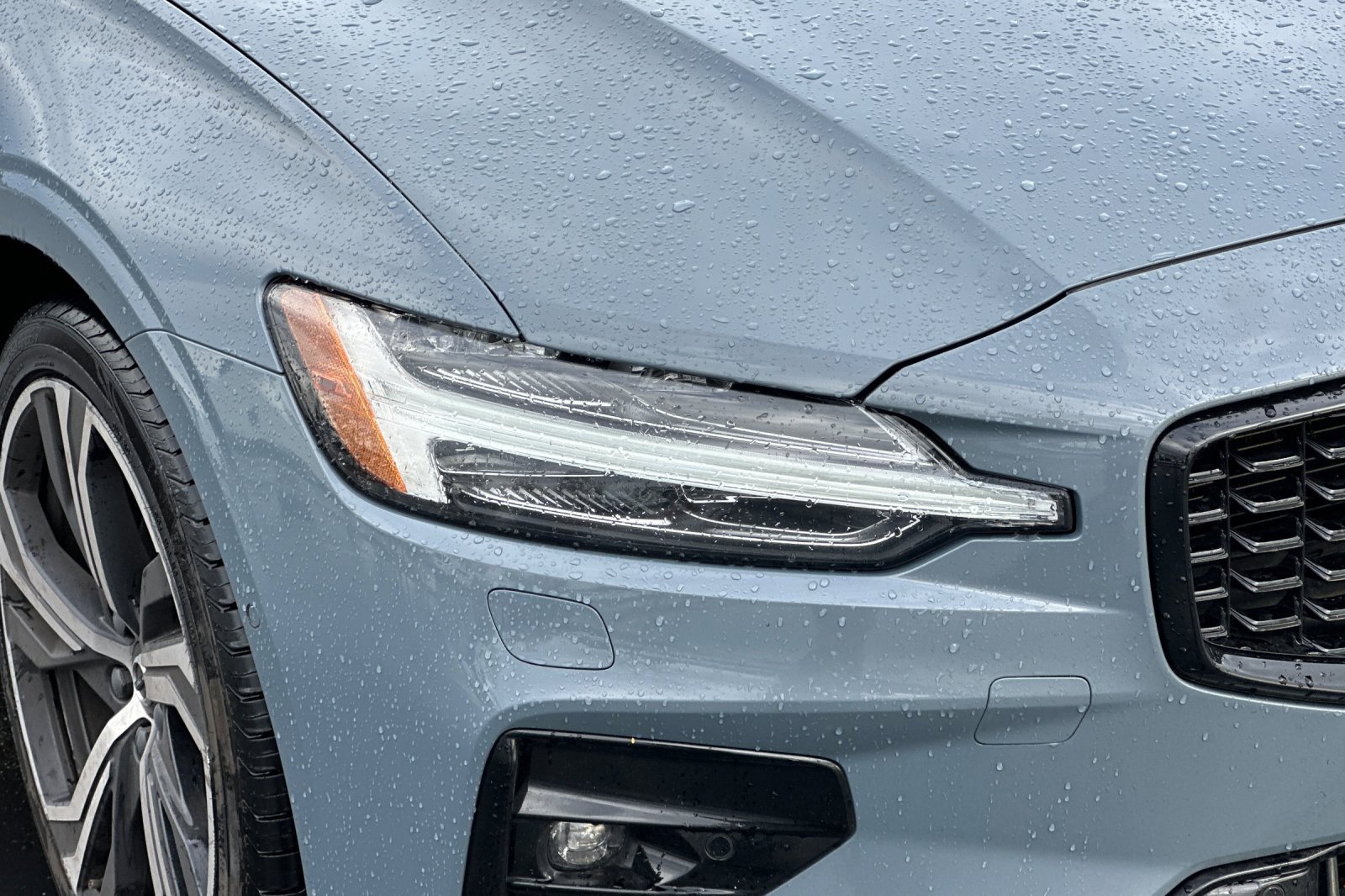 Used 2024 Volvo S60 B5 Plus image 48