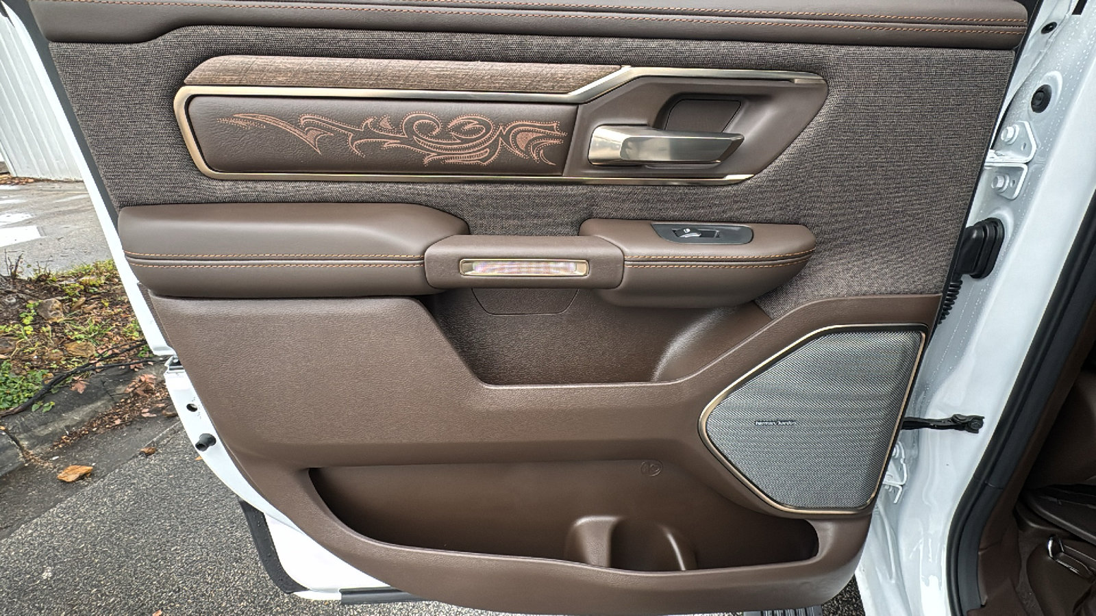 New 2026 RAM 1500 Limited AWD/4WD image 22