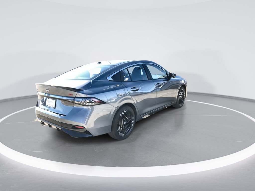 New 2026 Nissan Sentra SR w/ Floor Mat Package FWD image 8