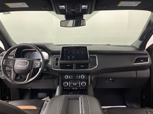 Used 2024 GMC Yukon XL AT4 w/ Technology Package AWD/4WD image 41