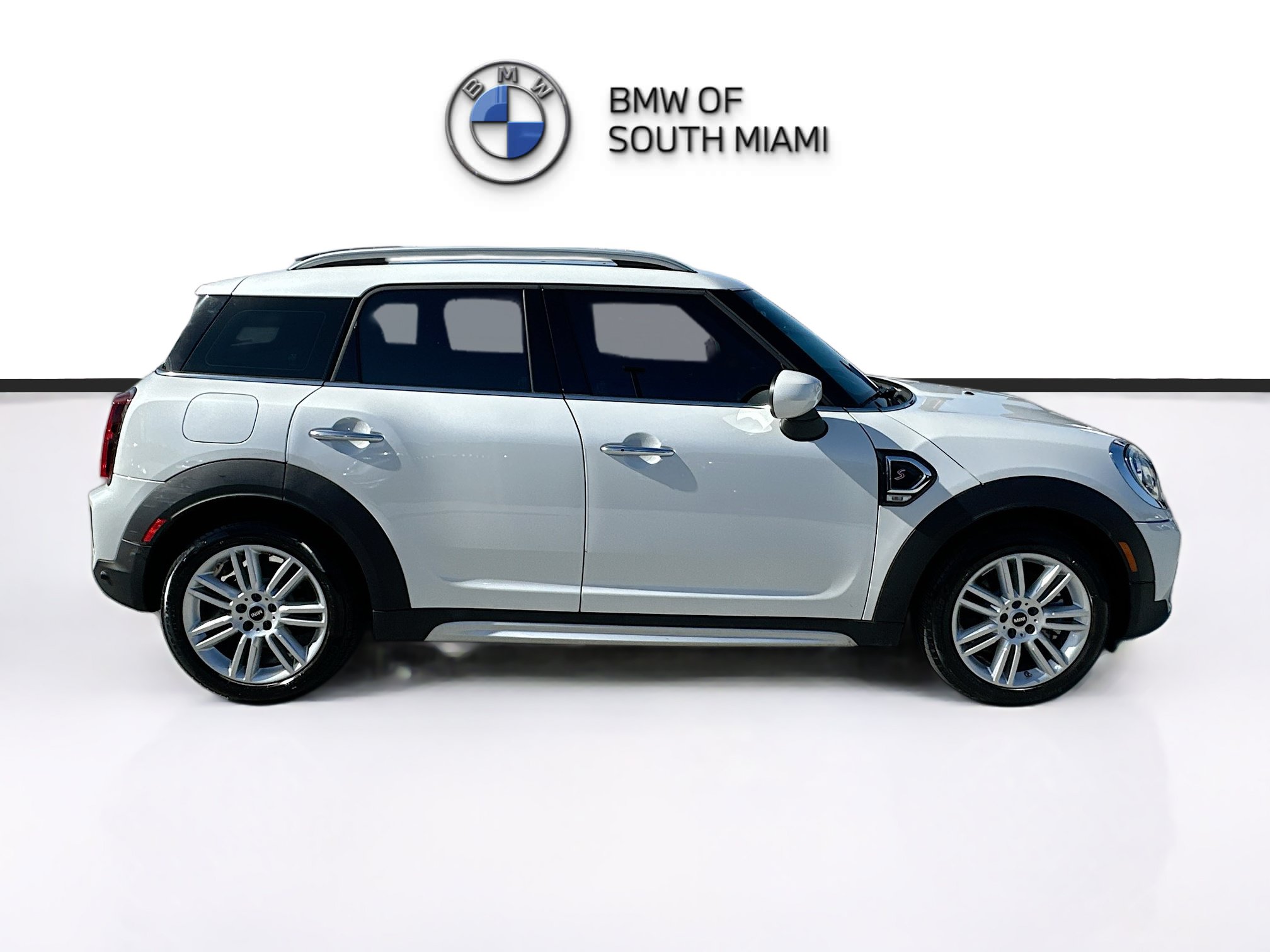 Used 2024 MINI Cooper Countryman S w/ Storage Package FWD image 8