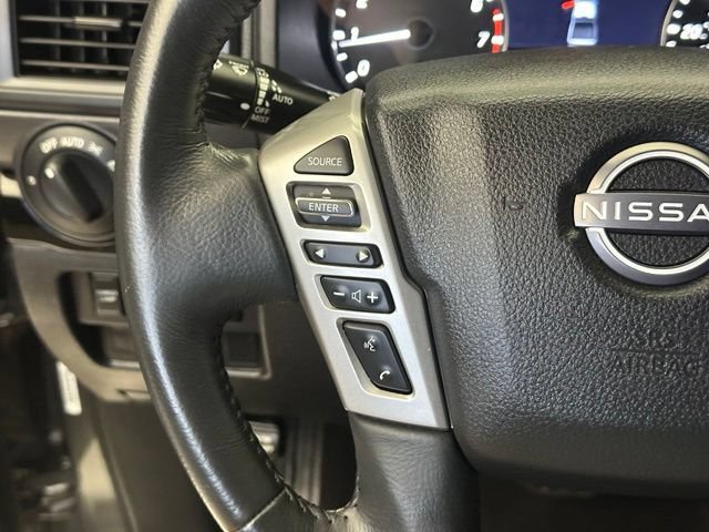 Used 2024 Nissan Titan SV w/ SV Convenience Package AWD/4WD image 23