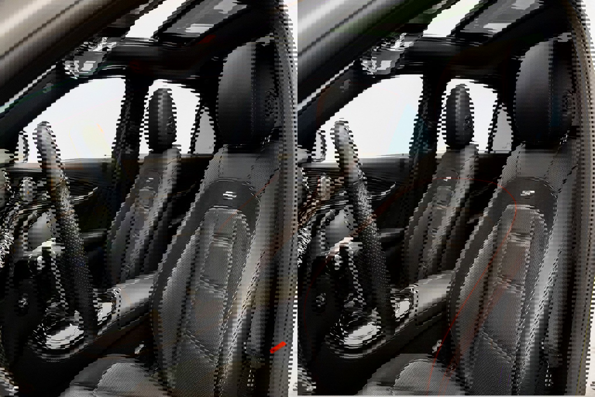 Used 2022 Mercedes-Benz E 53 AMG 4MATIC image 28