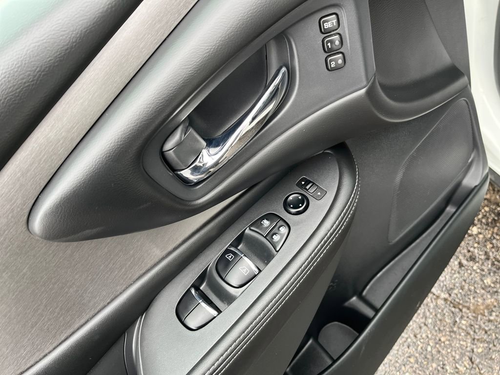 Used 2021 Nissan Murano SL image 12