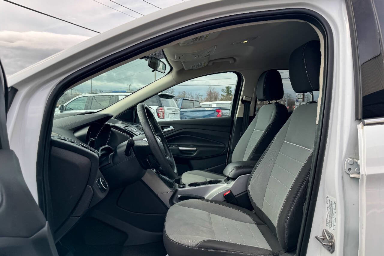 Used 2014 Ford Escape SE image 15