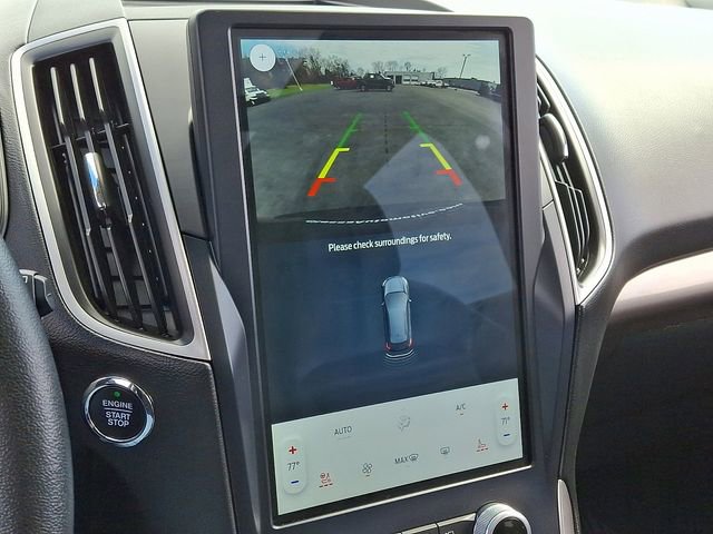 Used 2023 Ford Edge SEL w/ Convenience Package image 4