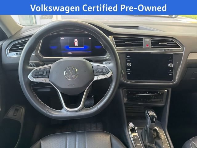 Certified 2022 Volkswagen Tiguan SE w/ Panoramic Sunroof Package image 22