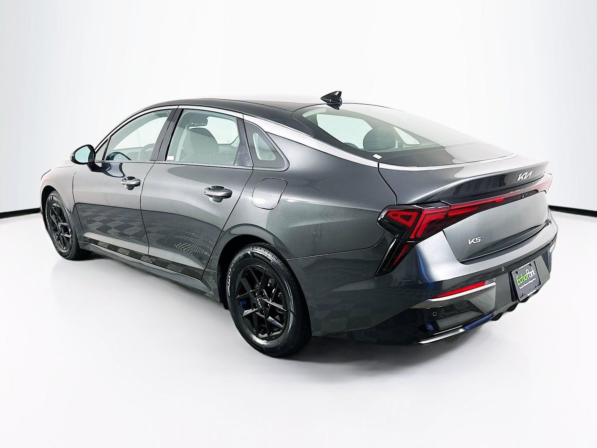 Used 2025 Kia K5 LXS FWD image 5