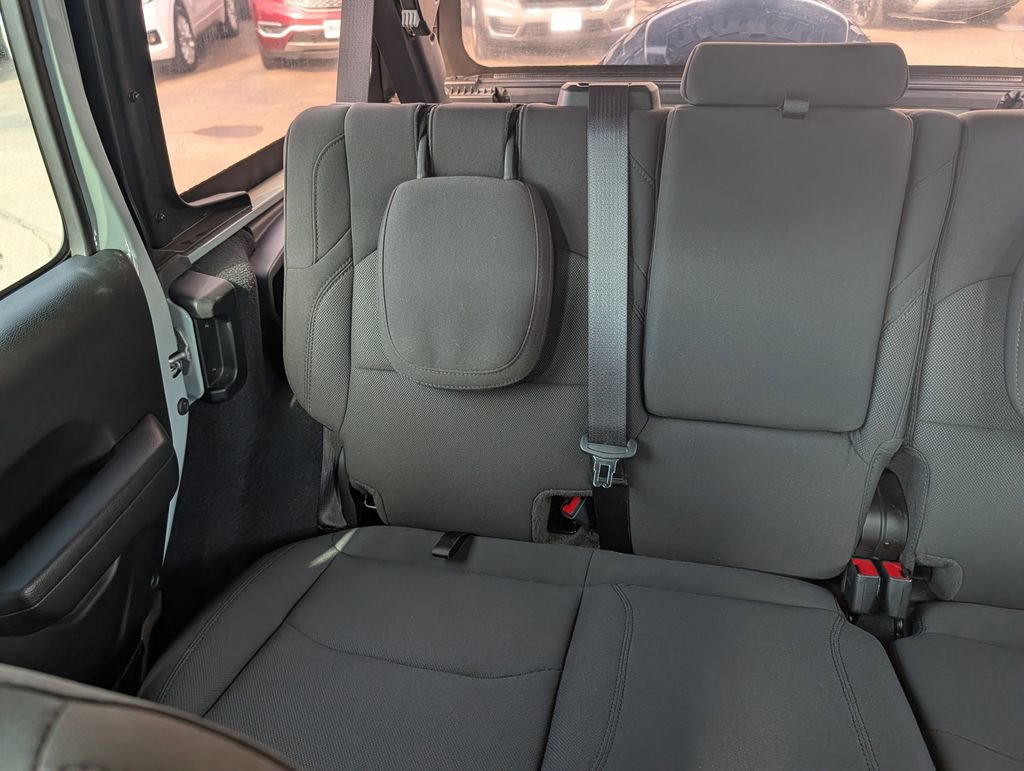 Used 2023 Jeep Wrangler Unlimited w/ Cold Weather Group image 24