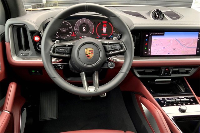 New 2025 Porsche Cayenne GTS image 23