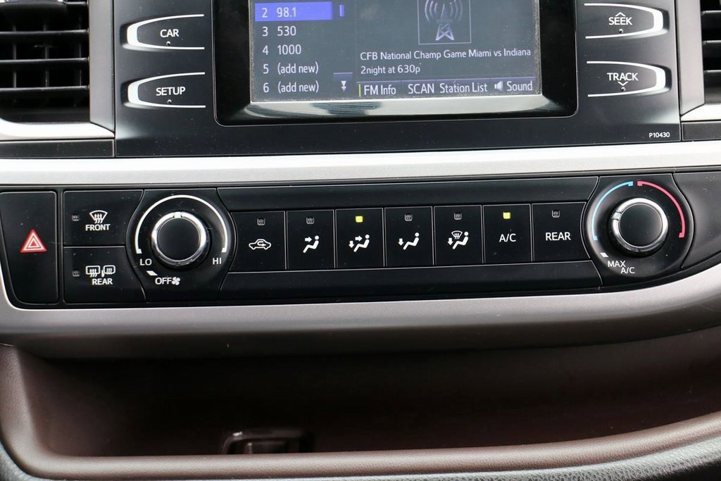 Used 2015 Toyota Highlander LE image 24