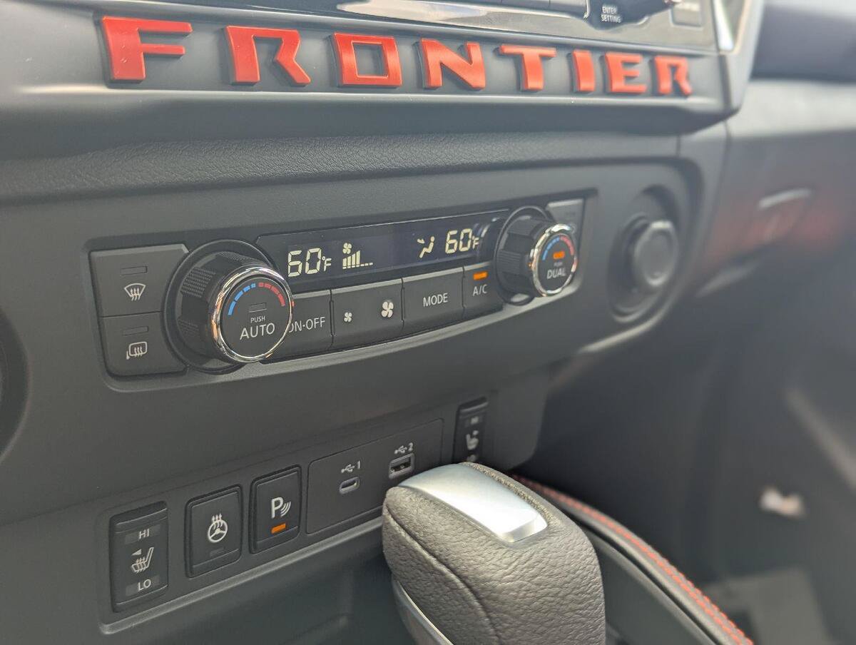 New 2026 Nissan Frontier PRO-4X w/ Pro Premium Package AWD/4WD image 28