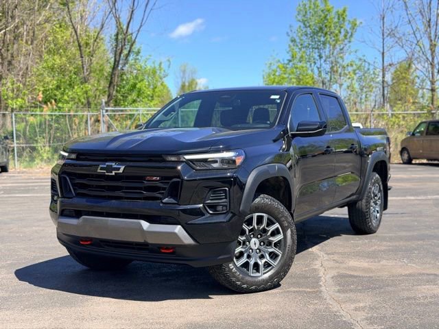 Certified 2024 Chevrolet Colorado Z71 w/ Z71 Convenience Package 2 AWD/4WD image 1