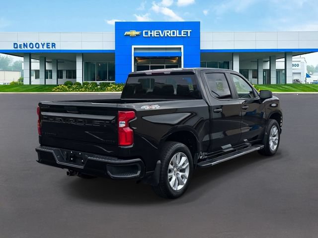 Used 2020 Chevrolet Silverado 1500 Custom w/ Custom Value Package AWD/4WD image 9