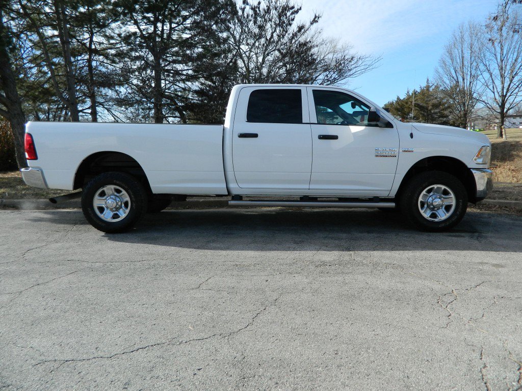 Used 2018 RAM 2500 Tradesman w/ Chrome Appearance Group image 5