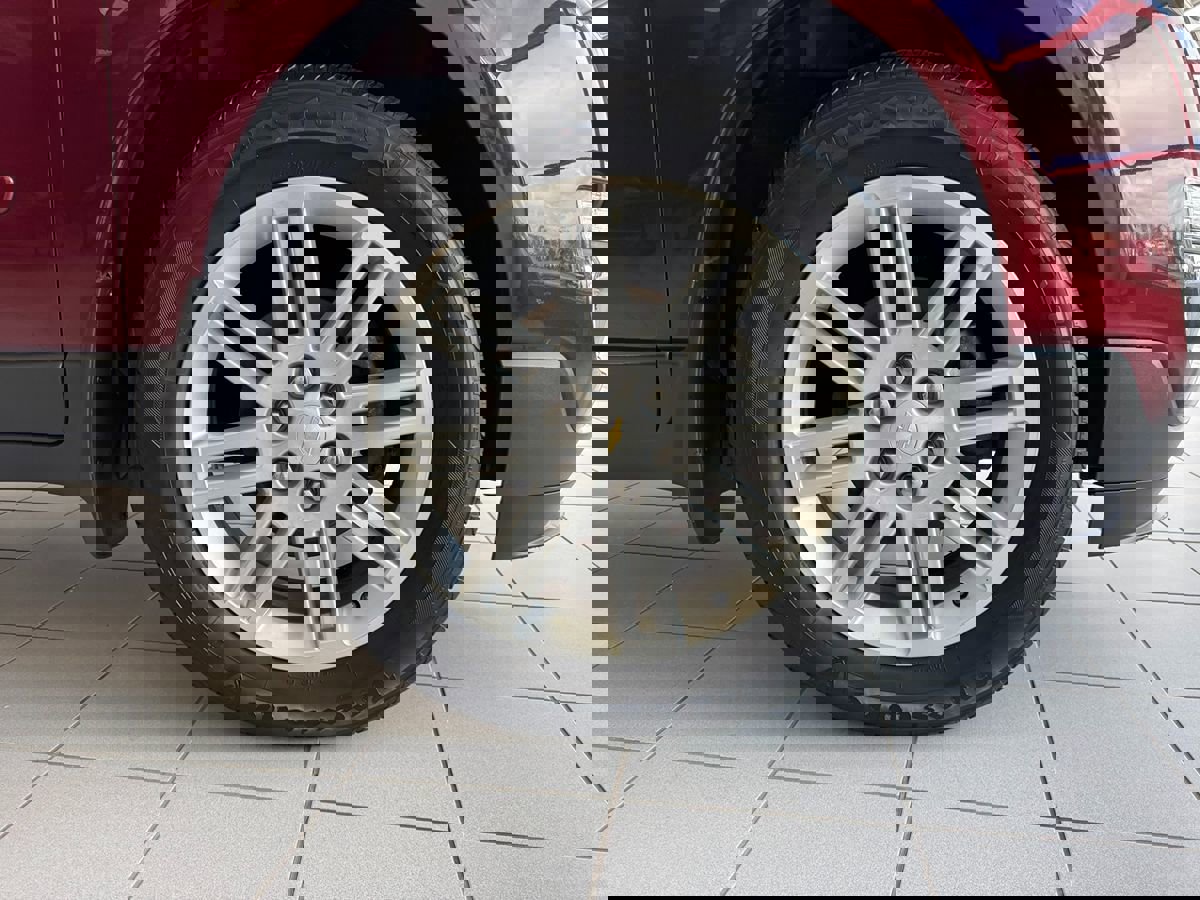 Used 2015 Chevrolet Traverse LT w/ Style and Technology Package image 67