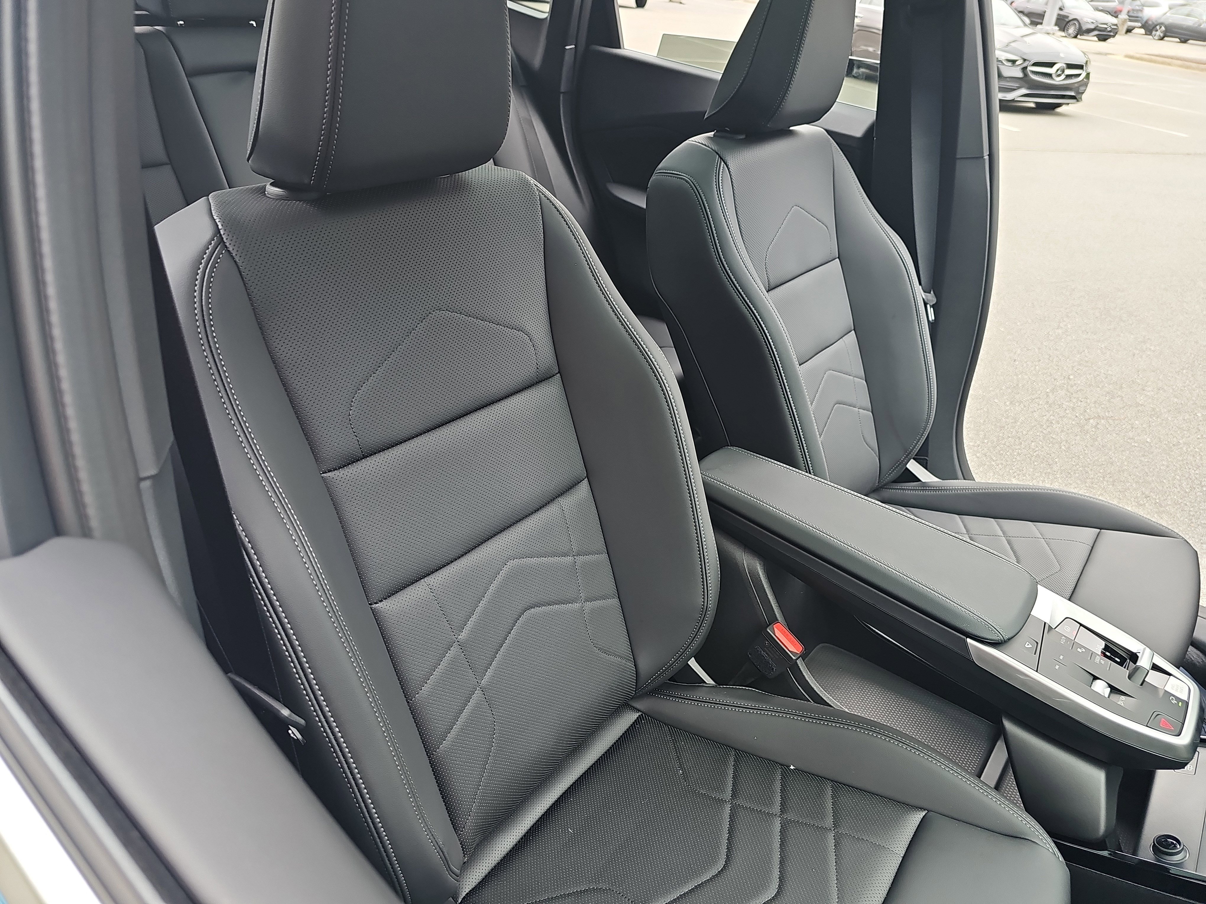 New 2025 BMW X1 xDrive28i w/ Technology Package image 10