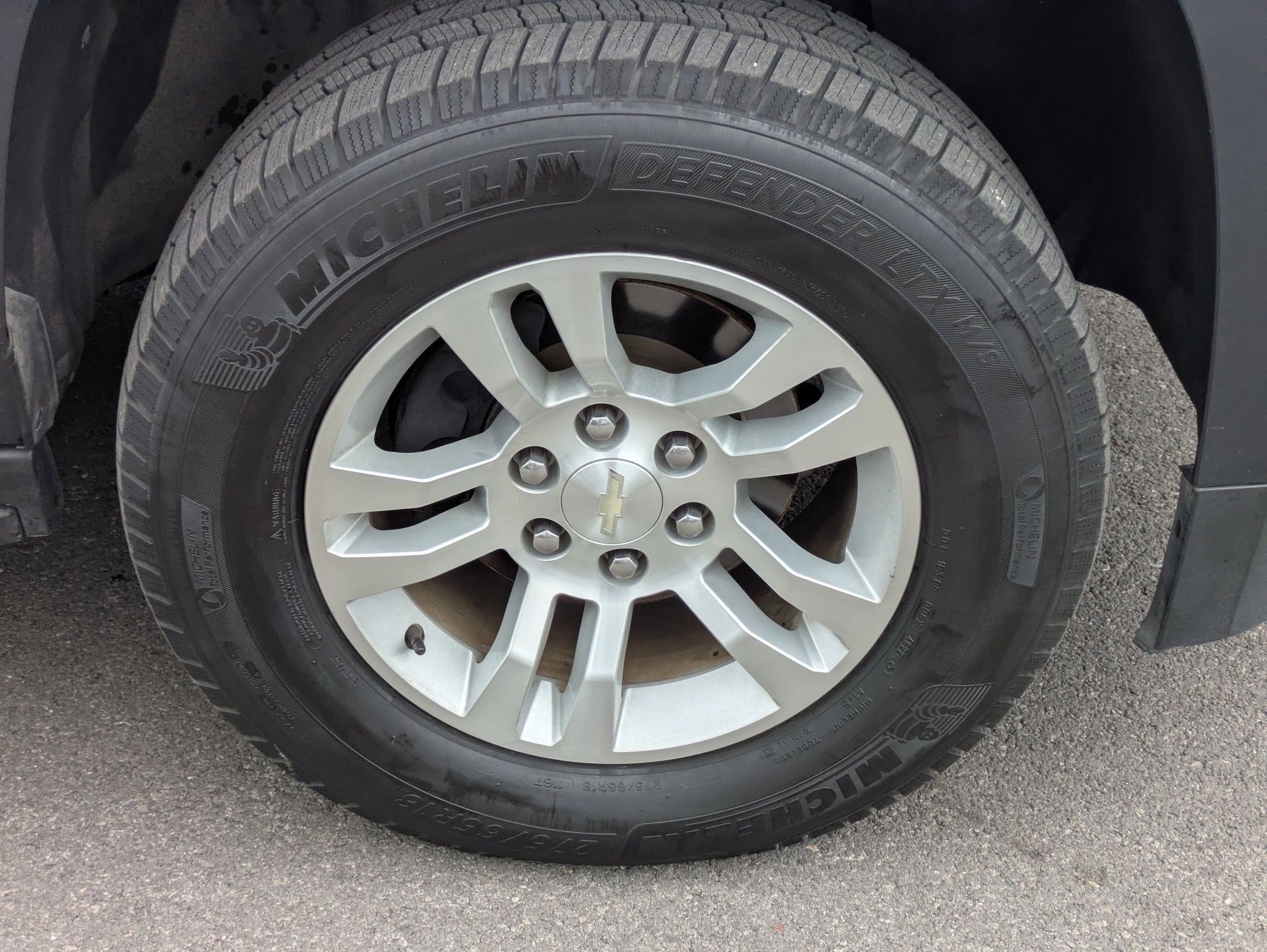 Used 2019 Chevrolet Tahoe LT image 32