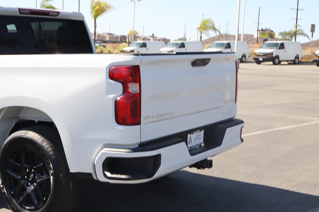 New 2026 Chevrolet Silverado 1500 Custom RWD image 13