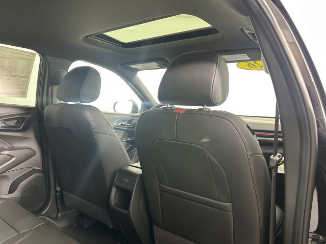 New 2026 Chevrolet Trax RS w/ Sunroof Package image 17