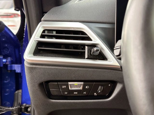 Used 2026 BMW M440i w/ Premium Package RWD image 34