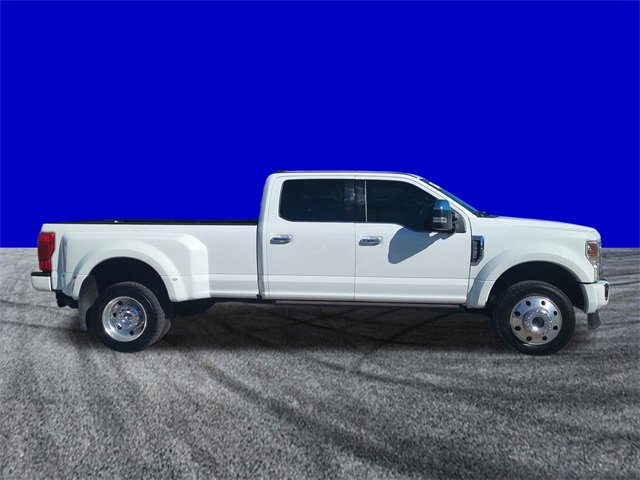 Certified 2022 Ford F450 Platinum w/ FX4 Off-Road Package image 3