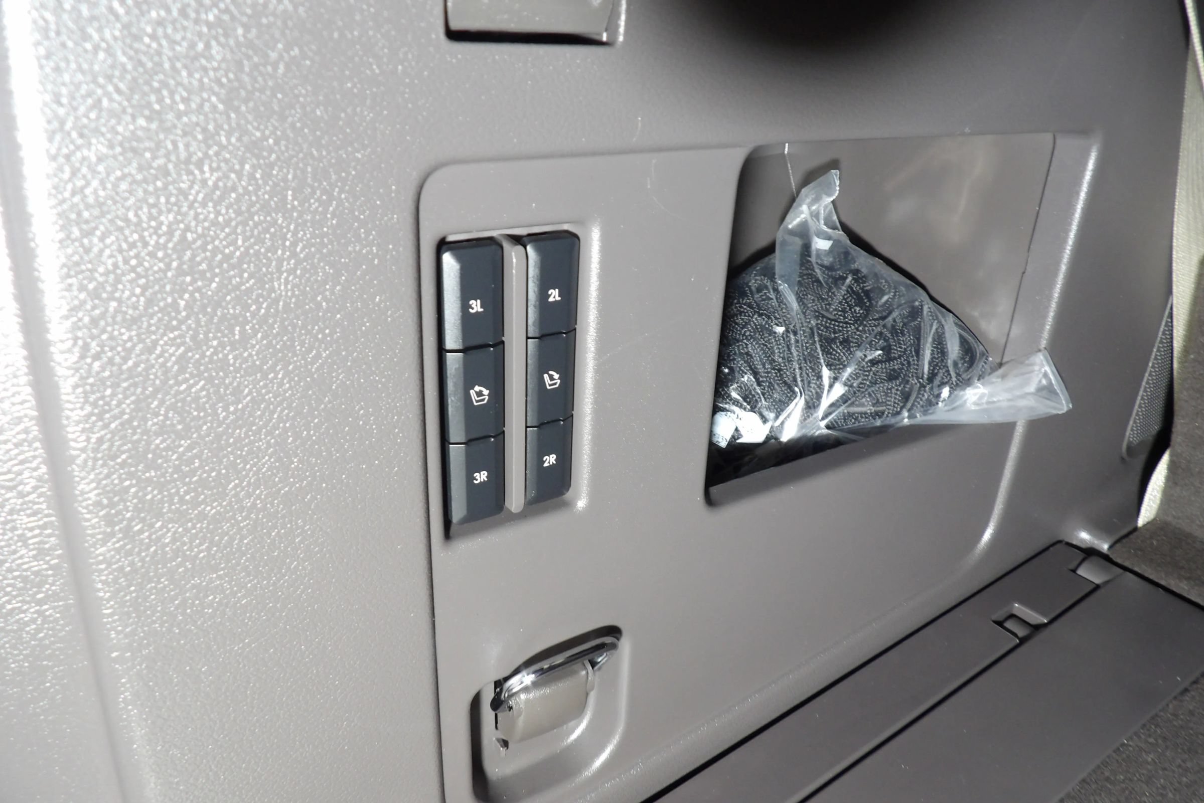 Used 2022 Lincoln Navigator Reserve AWD/4WD image 25
