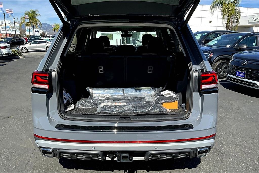 New 2026 Volkswagen Atlas Peak Edition image 25