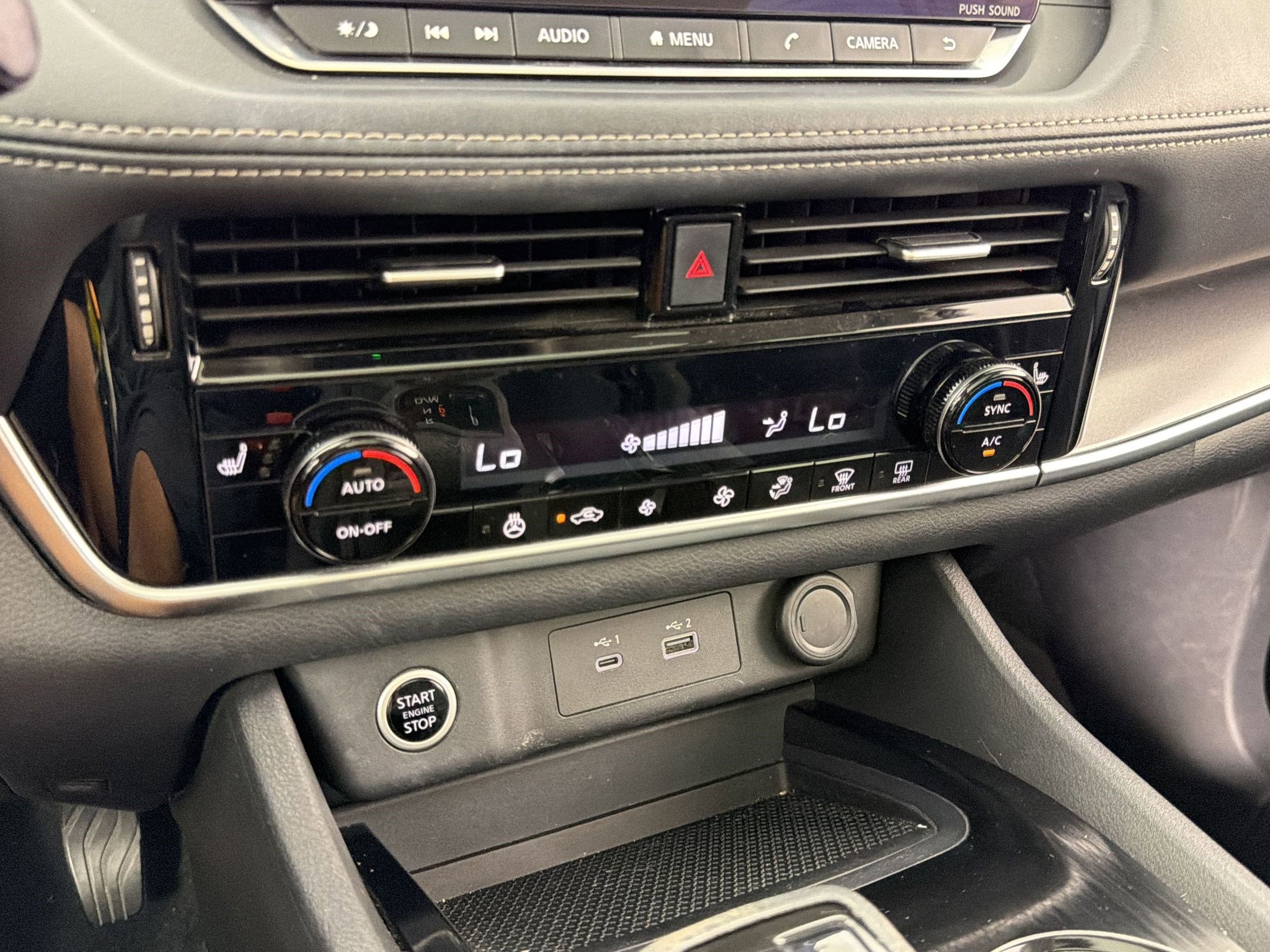 Used 2021 Nissan Rogue SV w/ Premium Package image 25