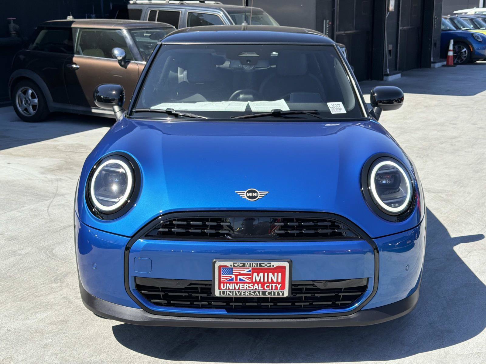 Used 2026 MINI Cooper 2-Door Hardtop FWD image 2