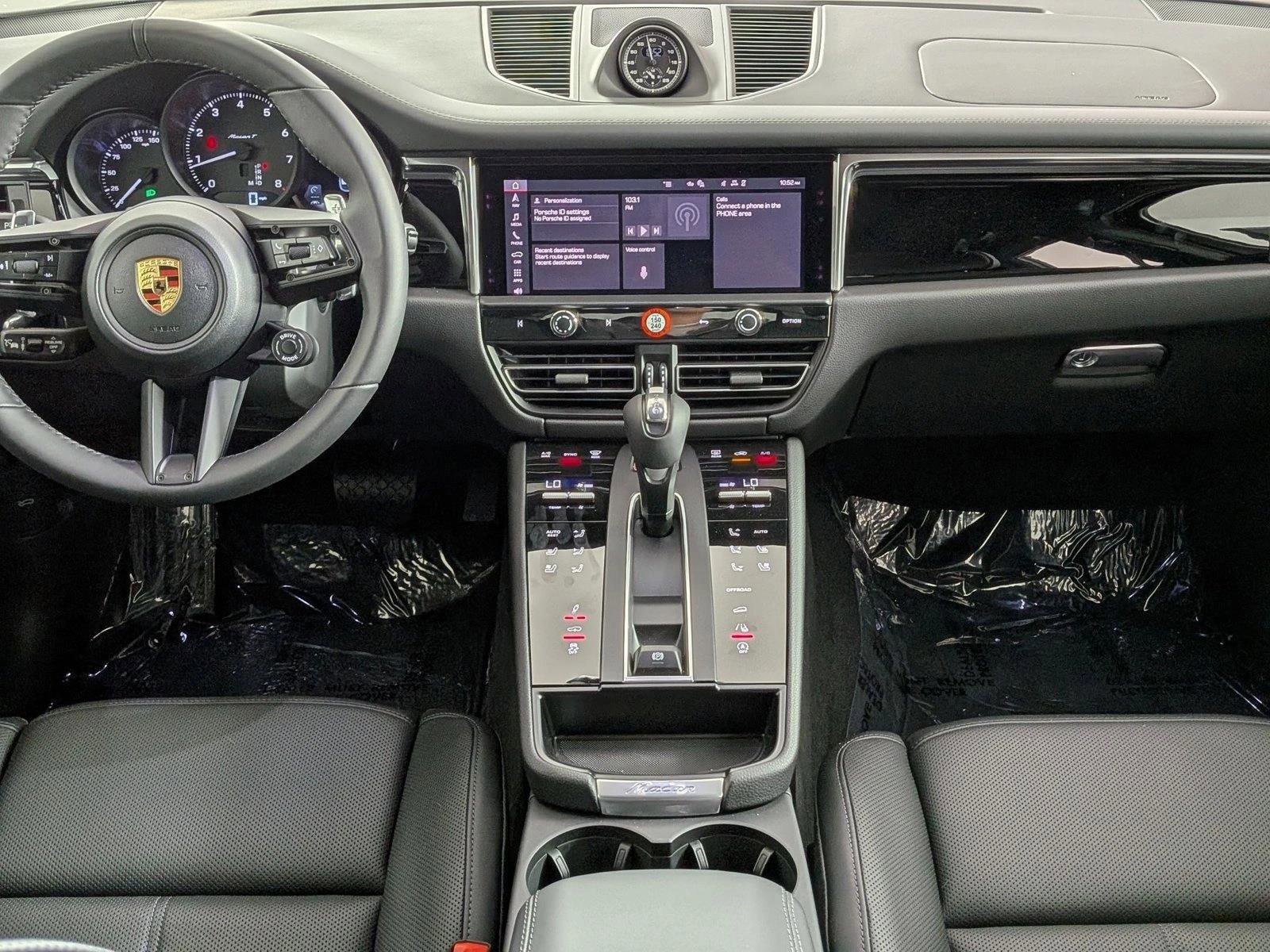 Used 2026 Porsche Macan AWD/4WD image 20