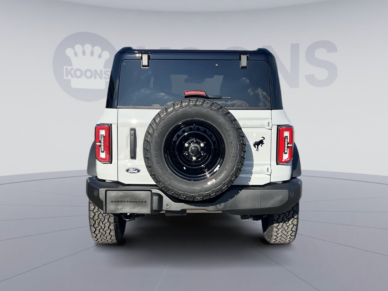 New 2026 Ford Bronco Outer Banks image 5