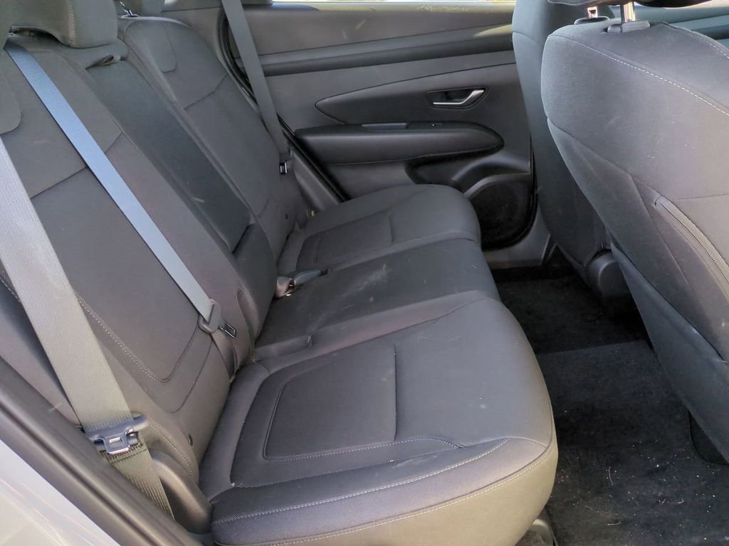 Certified 2025 Hyundai Tucson SE AWD/4WD image 26