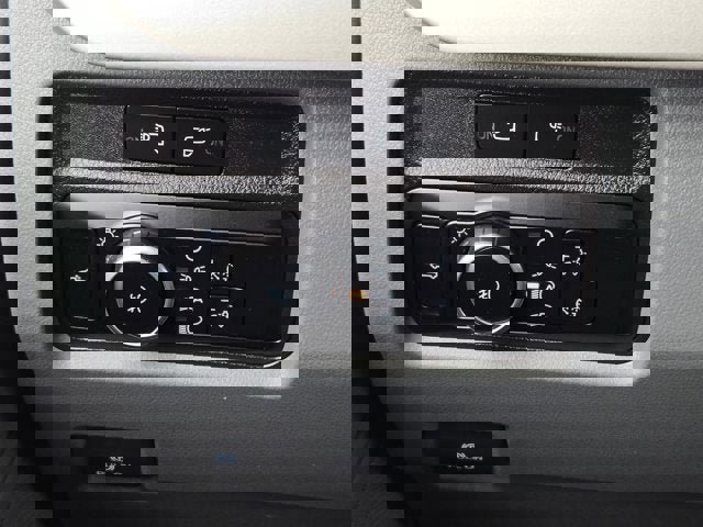 Used 2024 Ford F350 XLT w/ FX4 Off-Road Package image 23