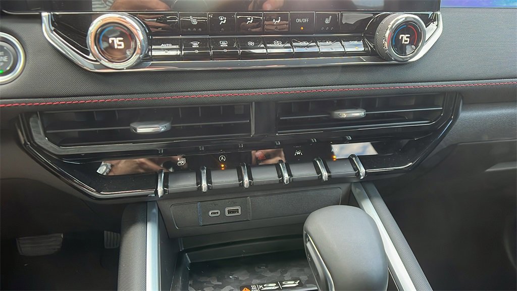 New 2025 Chevrolet Colorado Z71 image 27