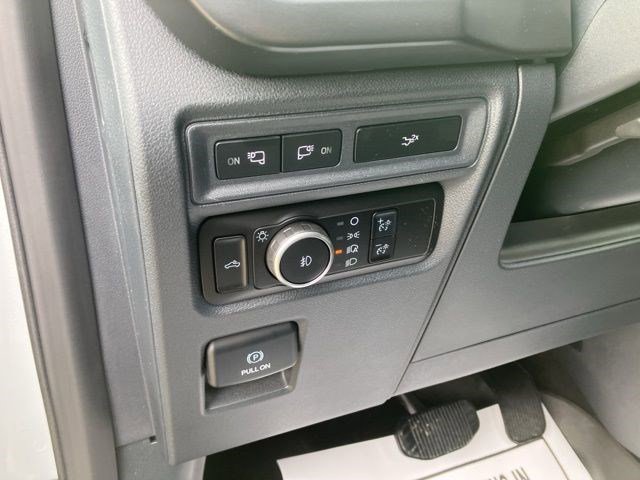 Used 2024 Ford F150 XLT w/ Equipment Group 302A MID image 3