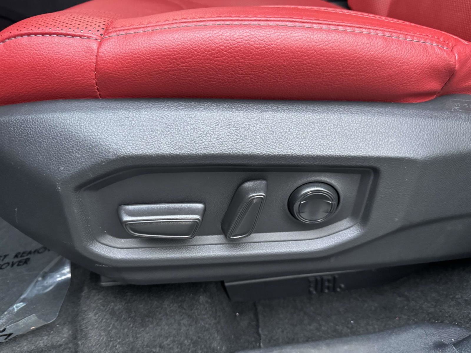 Used 2024 Toyota Sequoia 4WD image 19