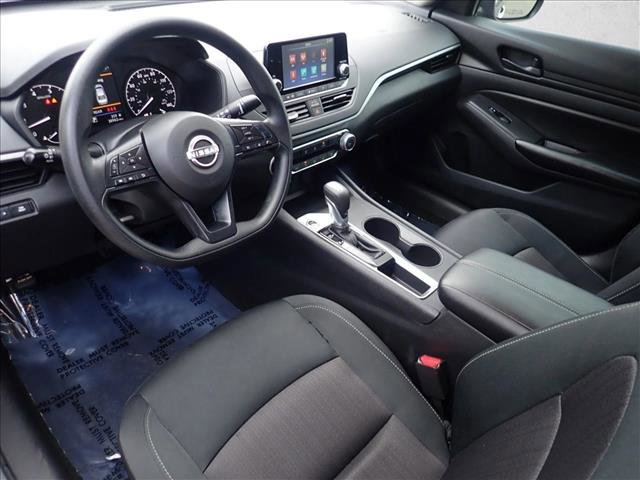 Used 2024 Nissan Altima 2.5 S image 8