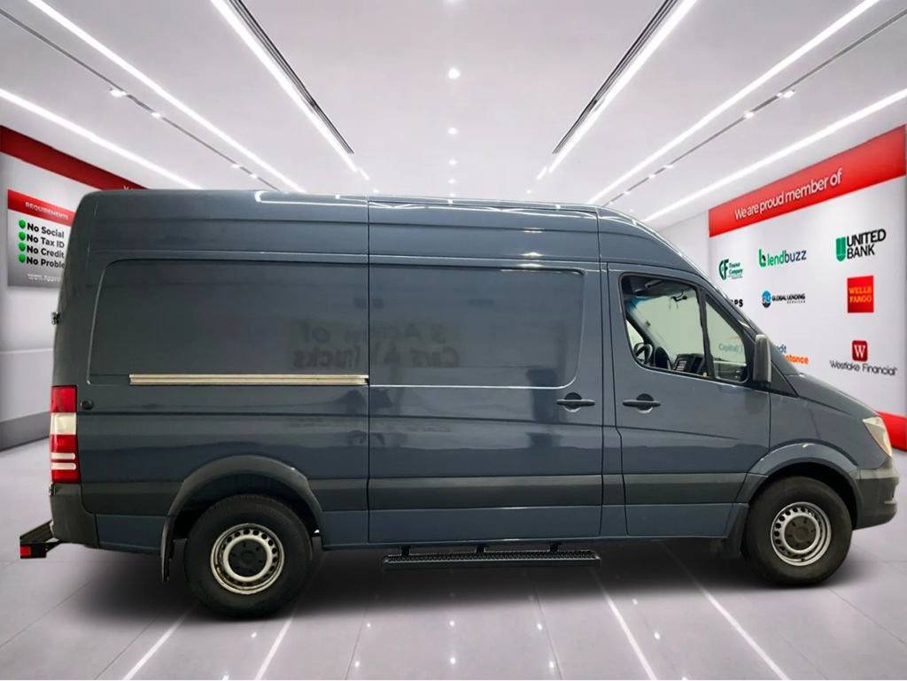 Used 2018 Mercedes-Benz Sprinter 2500 image 8