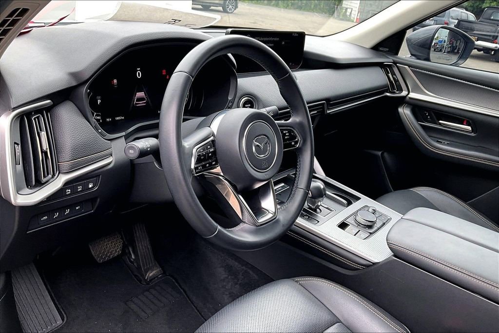 Certified 2024 MAZDA CX-90 Plug-In Hybrid w/ Premium Pkg AWD/4WD image 9