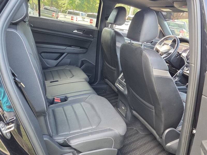 Used 2020 Volkswagen Atlas Cross Sport SEL Premium AWD/4WD image 15
