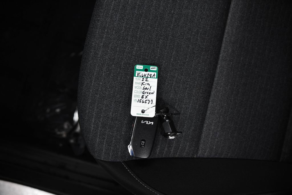 Used 2022 Kia Soul EX image 27