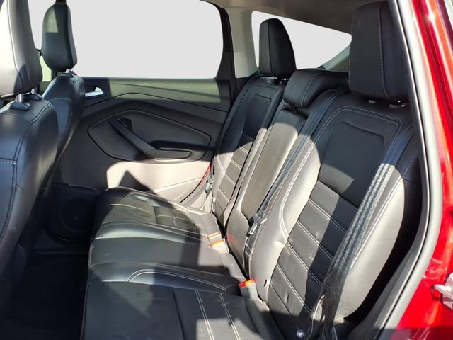 Used 2019 Ford Escape Titanium image 18