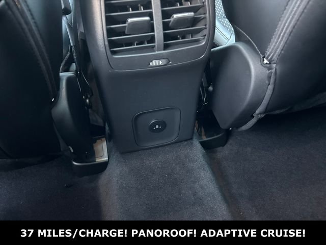 New 2026 Ford Escape SE FWD image 8