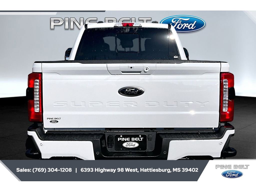 New 2026 Ford F250 Lariat w/ Black Appearance Package image 4