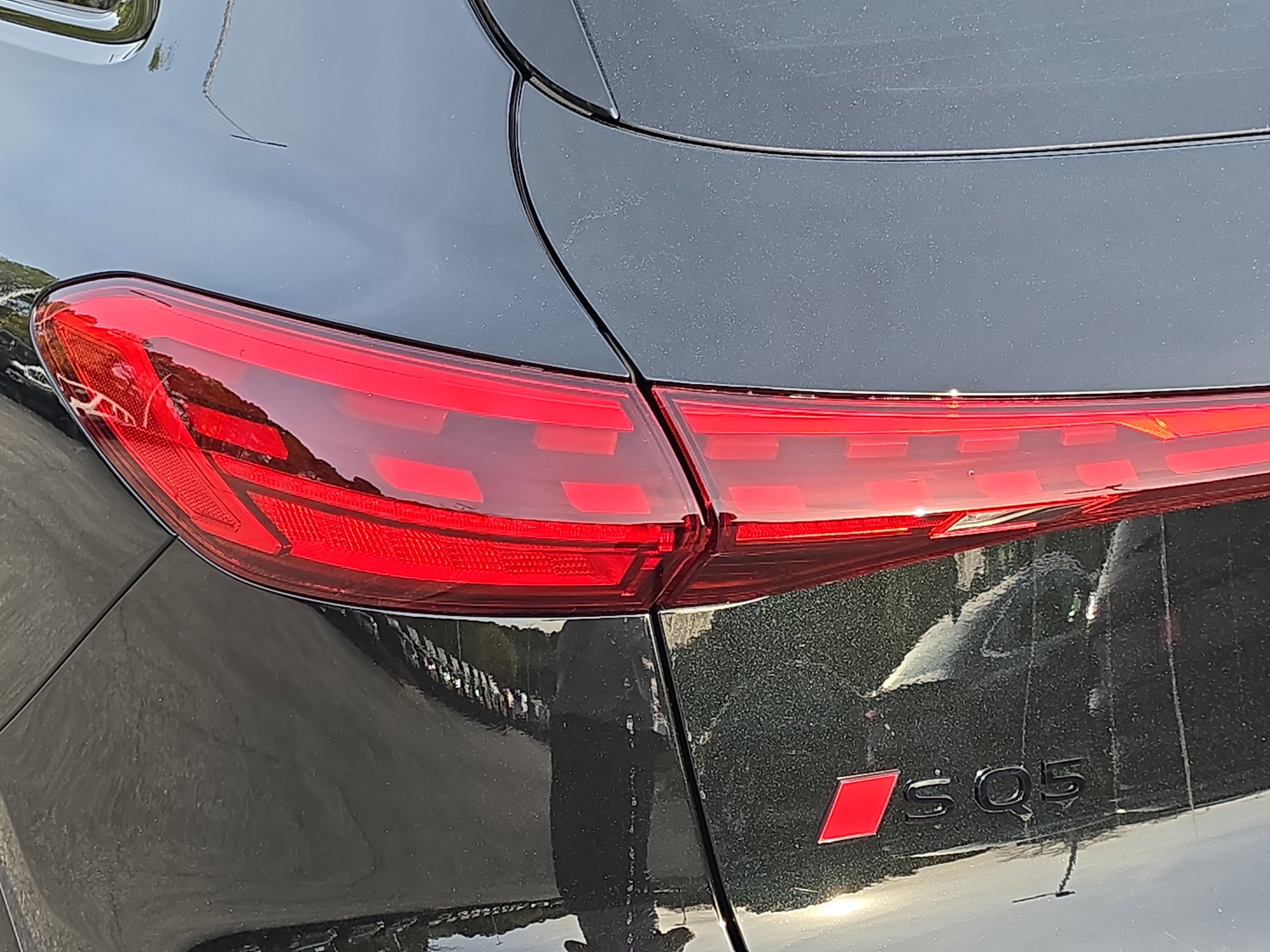 New 2025 Audi SQ5 Premium Plus image 34