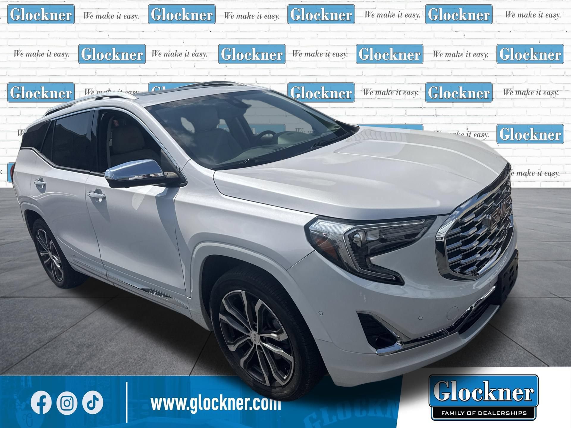 Used 2020 GMC Terrain Denali w/ Denali Premium Package AWD/4WD image 5