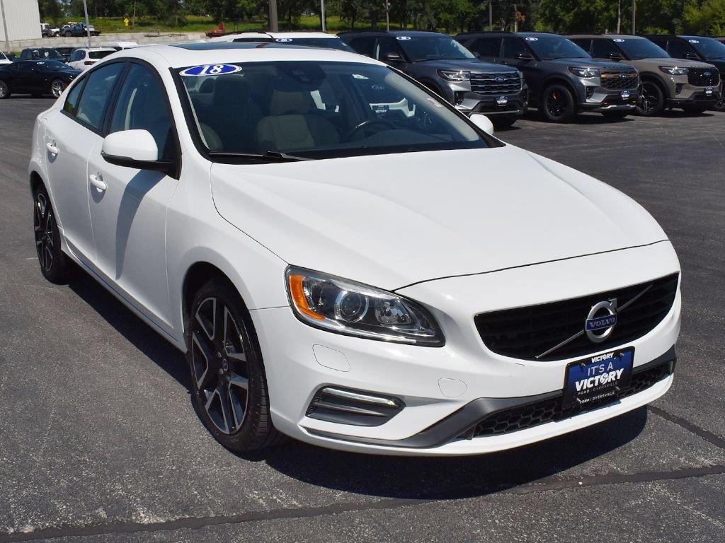 Used 2018 Volvo S60 T5 Dynamic AWD/4WD image 12