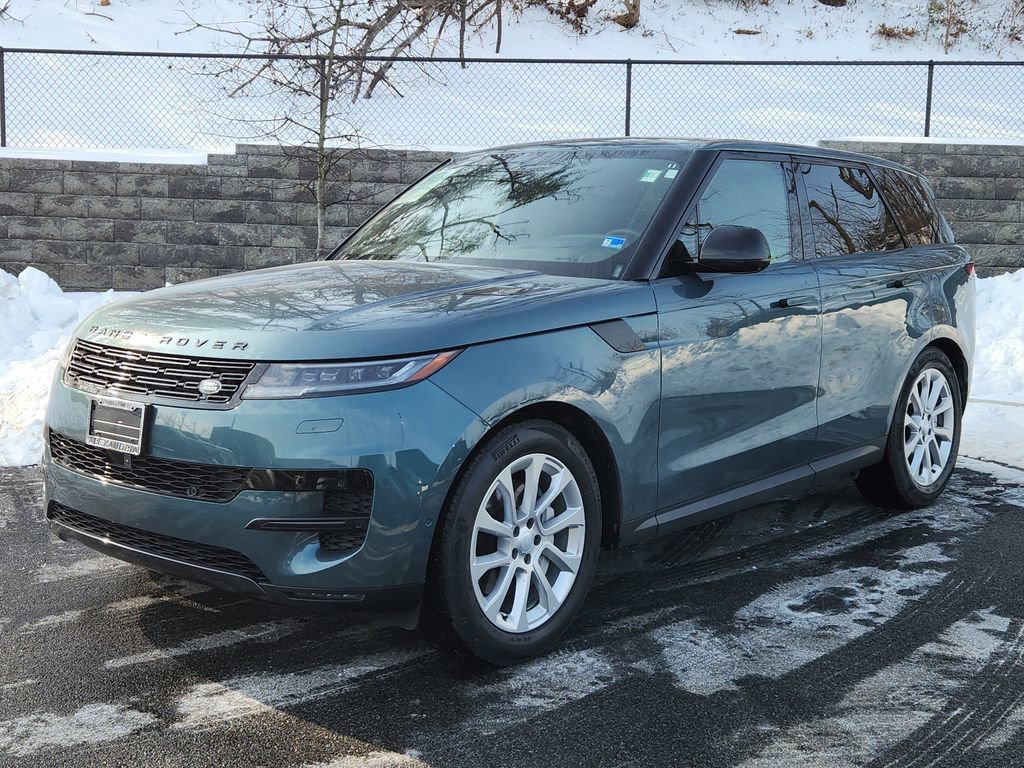 Used 2025 Land Rover Range Rover Sport SE